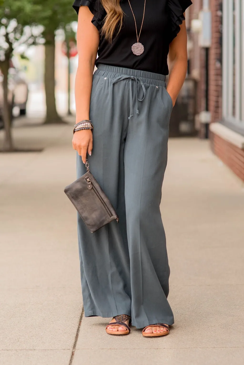 Classy Relaxed Large Pocket Pants