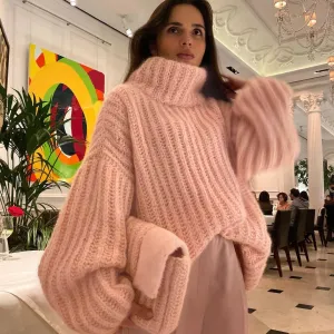 Fluffy long-sleeved sweater