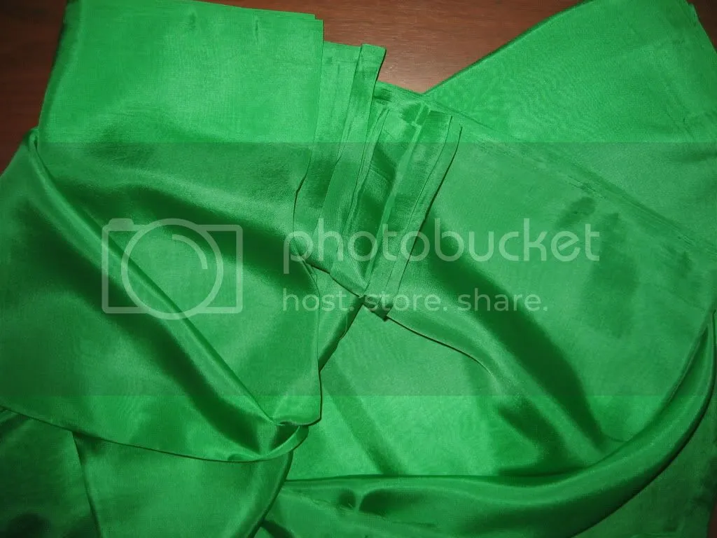 RICH Green COLOUR PLAIN HABOTAI SILK 54&quot;